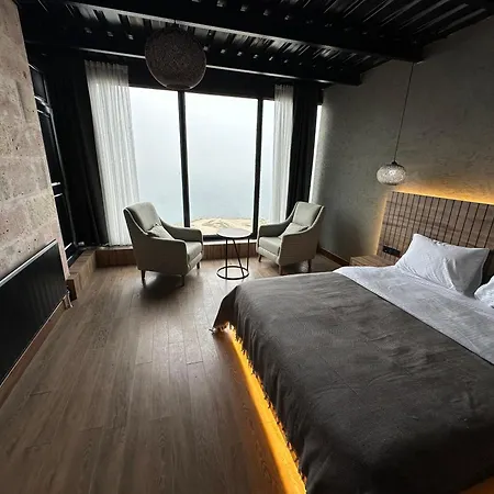 Marina Fener &