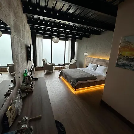 Marina Fener & Hotel