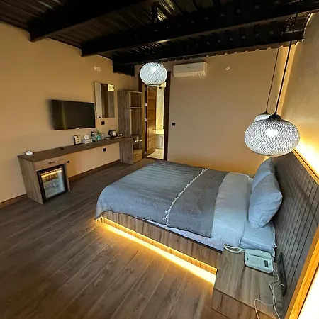 Marina Fener & Hotel