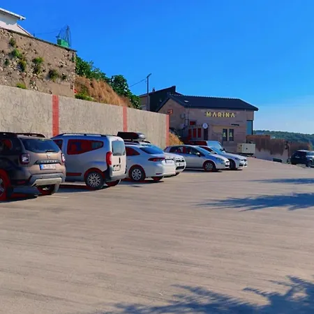 Marina Fener & Hotel *