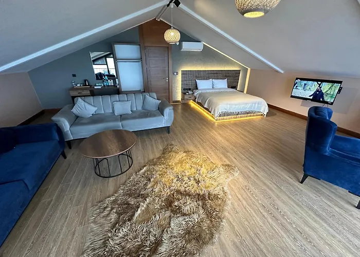 Szálloda Marina Fener & *